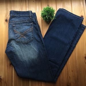 • • Cinch | Women’s Bootcut Jeans - 9 Long • •